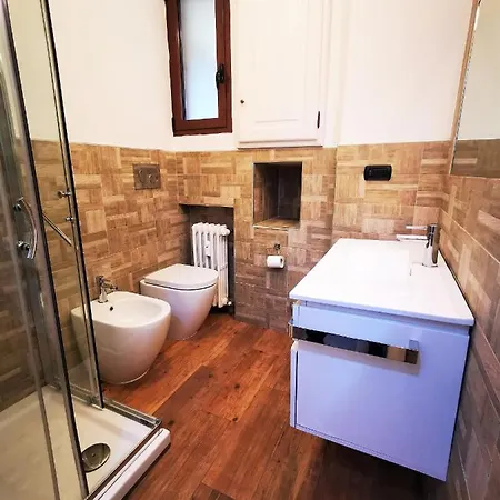 شقة Hostdomus - City Hall Suites