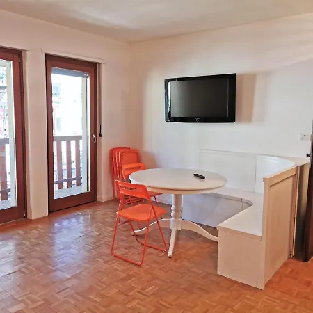 Apartment Hostdomus - City Hall Suites Sestriere