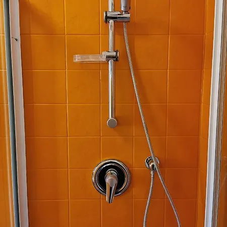 Hostdomus - City Hall Suites شقة *